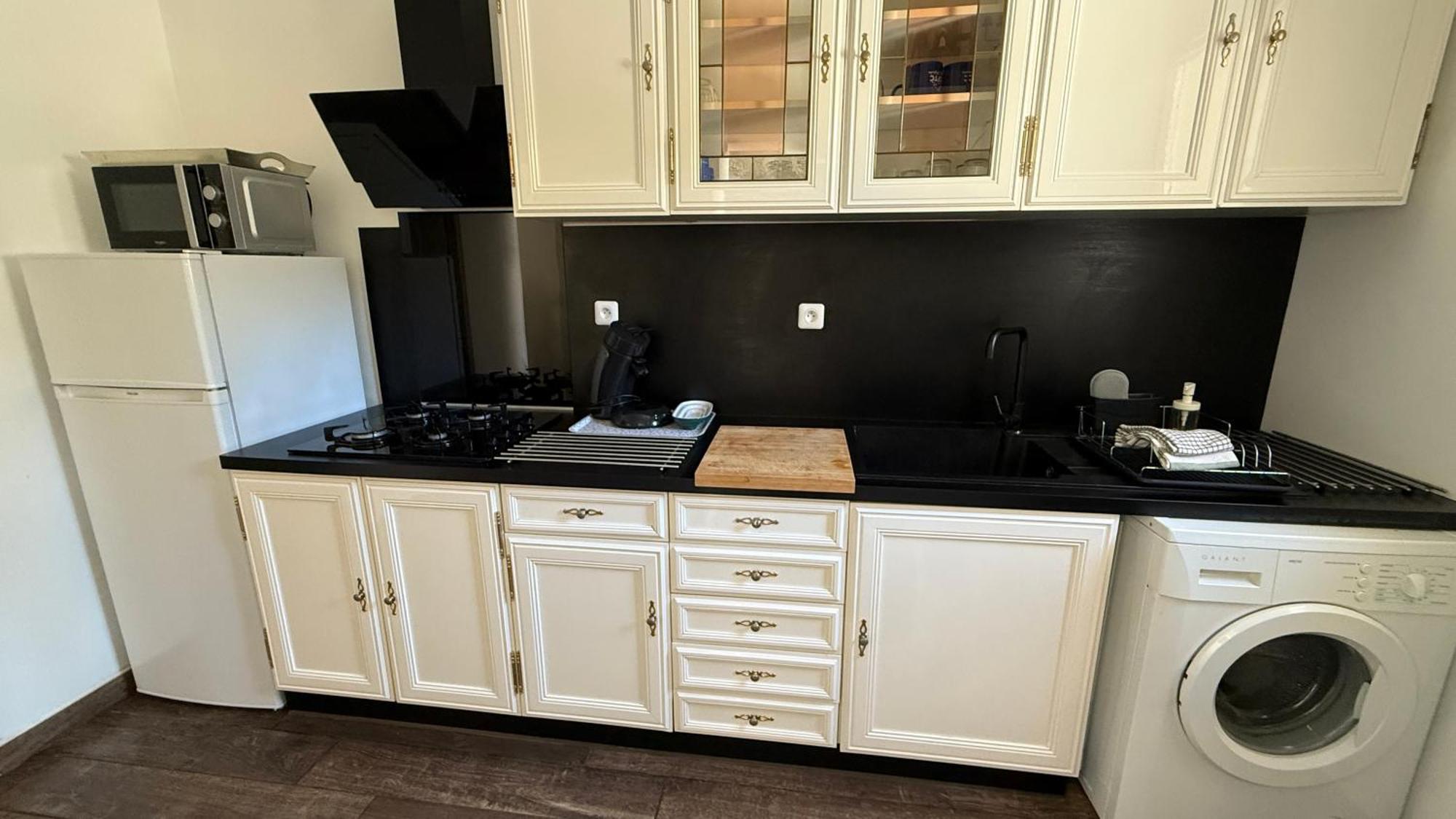 A Casa Corbaia Appartement 40 M2, Jardin Prive, Parking, Proche Centre Ville Et Mer Apartment 40 M2, Private Garden Parking Near Town Center And Sea Port And Airport Bastia  Ngoại thất bức ảnh